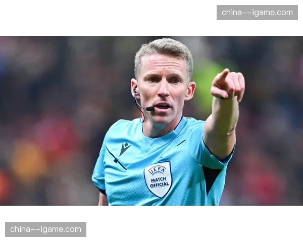 裁判标准统一性讨论：西甲裁判体系争议再起引发联赛公正性质疑